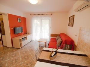 Apartments with a parking space Vinkuran, Pula - 21016