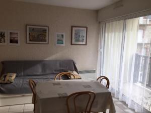 Appartements Appartement Villers-sur-Mer, 1 piece, 4 personnes - FR-1-712-2 : photos des chambres