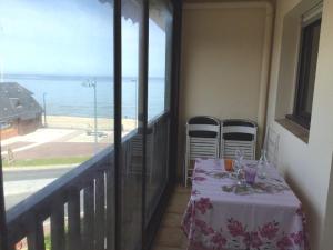 Appartements Appartement Villers-sur-Mer, 2 pieces, 4 personnes - FR-1-712-8 : photos des chambres