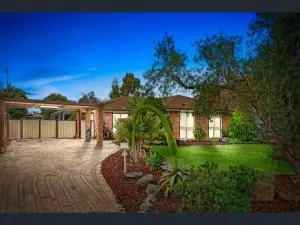 Apple House Hoppers Crossing - Tarneit