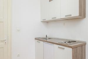 Central Jardin Guest House Split