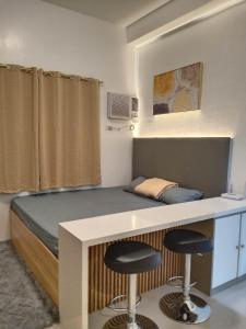 Modena Town Square-Walkup Condominium