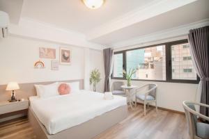 SAZI BEN THANH Hotel HCM