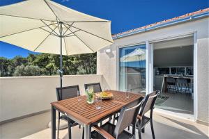 Domenico - 50 m from the sea