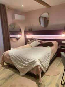 Appartements Studio coeur de ville sanary tres cosy parking : photos des chambres