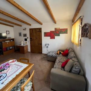 Villetta con giardino e barbecue