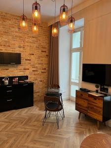 Luxury Apartment In The City Center , Wi-Fi - by HIK Apartments