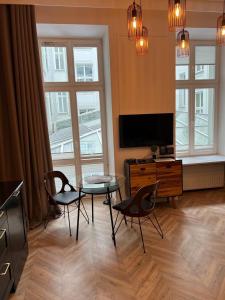 Luxury Apartment In The City Center , Wi-Fi - by HIK Apartments