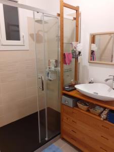 PETIT BONHEUR Au COEUR DU VIEUX PORT