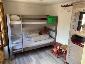 Appartements A corner relaxat° all comfort duplex T4bis COLMARS : photos des chambres