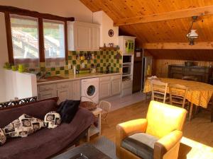 Appartements A corner relaxat° all comfort duplex T4bis COLMARS : photos des chambres