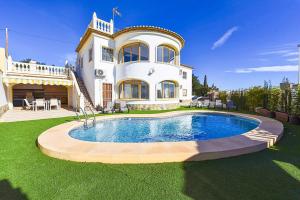 Villa with Private Pool room in Villa Garrofer - Plusholidays