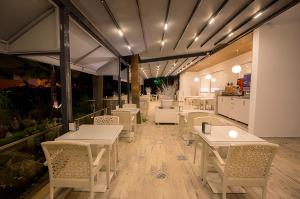 SUPREME BEACH İÇMELER Adults Only