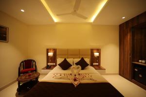 Chandra Residency