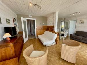 Quiberon: APT 2P, Balcon sud, Garage, face à la grande plage - FR-1-478-212