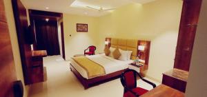 Chandra Residency