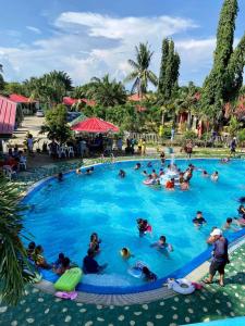 Angelas Pool Resort