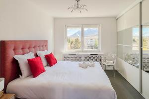 Appartements Penthouse vue incroyable lac et montagnes : photos des chambres