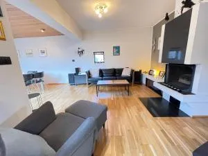 Cosy and family friendly house in Reykjavik centrally located in Laugardalur - Brautarholt