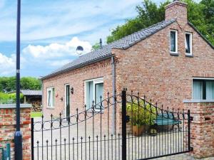 Holiday Home in Zeeland near the Beach