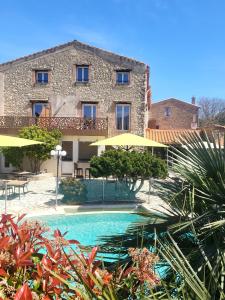 Hotels Auberge Du Roua : photos des chambres