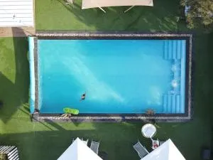 snow spa caravan - Maghār