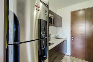 Menesse Tulum #327, Downtown