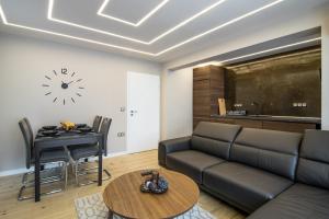 Modern flat nearby center FAST internet