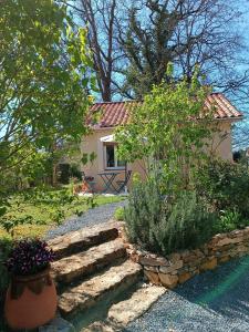 Maisons de vacances le Soleillou - a 10 mn de SARLAT -1151 Route des Endrevies, : photos des chambres