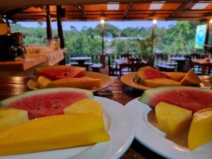 Cabinas Pura Vida B&B and Tour Operator