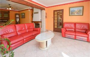 Lovely Home In Les Salles Du Gardon