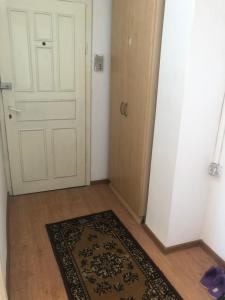 Apartament 1 comera