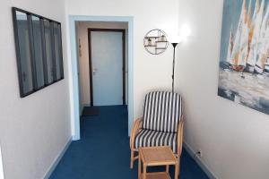 Appartements grand studio vue mer dans residence des 3 iles pres de la thalasso : photos des chambres
