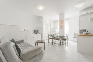 La Fontana 33 sul Lungomare di Campo