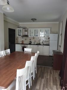 Бадевски рай-къща Любов