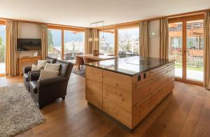 The Terrace Apartment - GRINDELHOMES