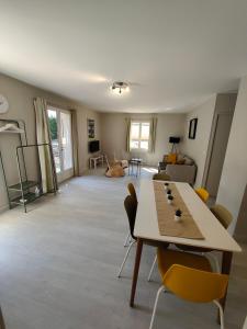 Maisons de vacances Le Mont de Vaucluse : Maison 3 Chambres