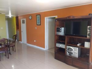 CityScape VR, New Kingston - Executive 2BR Dual Ensuite Apt