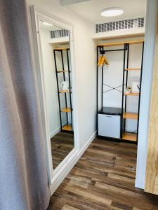 Hotels Kyriad Lisieux : Chambre Supérieure avec 2 Lits Simples