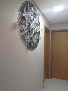 Apartamento no Condomínio Casa da Madeira em Caldas Novas-GO