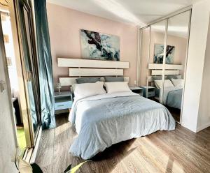 Butterfly-Palais des Festival-center-quiet-AC-Wi Fi parking