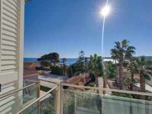 Javea Port townhouse with amazing sea views & communal pool