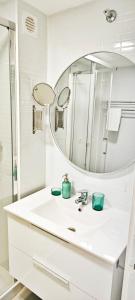 ESTRENO Benalbeach vistas al mar Estudio DELUXE