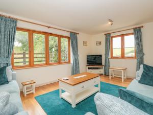 Kestrel, 19 Dartmouth Green