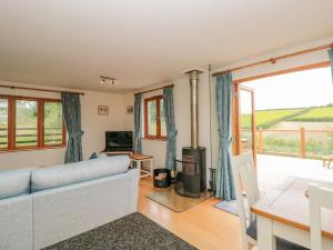 Kestrel, 19 Dartmouth Green