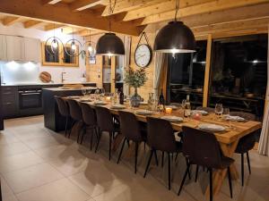 Chalets Chalet neuf 14 pers proximite La Clusaz et Grand Bornand : photos des chambres