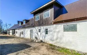 3 Bedroom Lovely Home In Simlångsdalen - Skärseryd