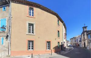 Maisons de vacances Awesome Home In Carcassonne With Wifi And 4 Bedrooms : photos des chambres