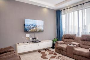 Lux Suites Oasis of Peace Apartments