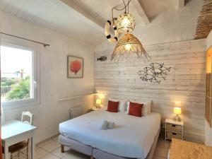 Hotels Hotel Ile de Lumiere : photos des chambres